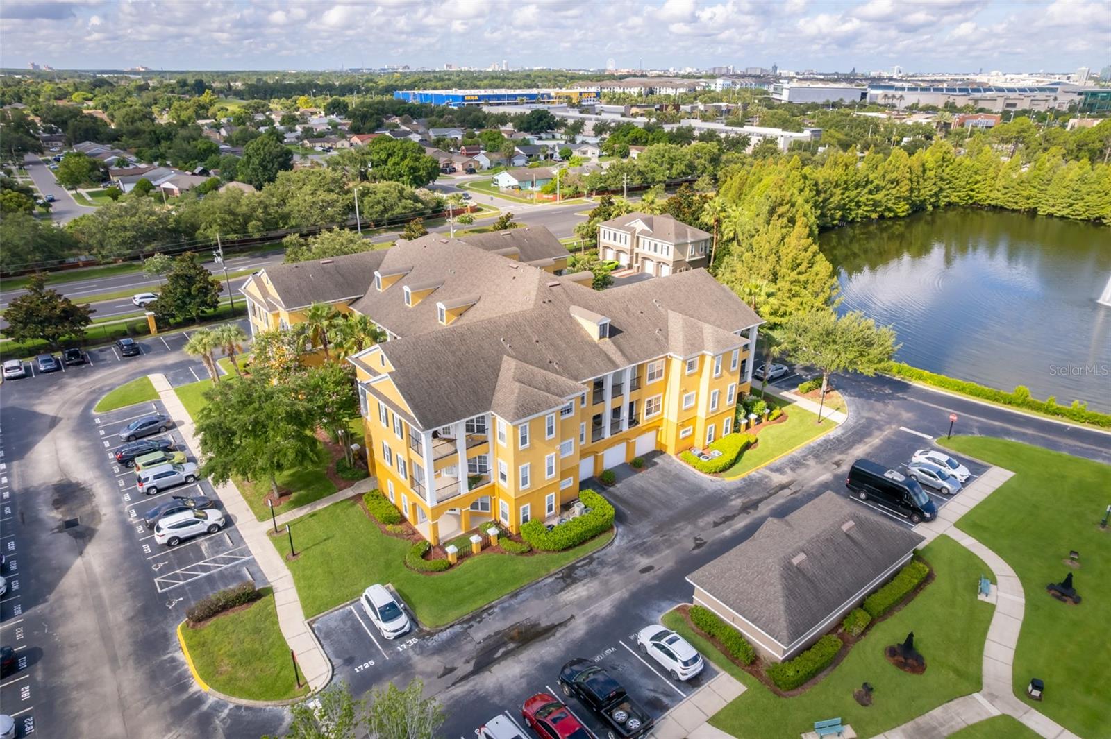 Image 18 of 20 For 3707 Conroy Road 1715