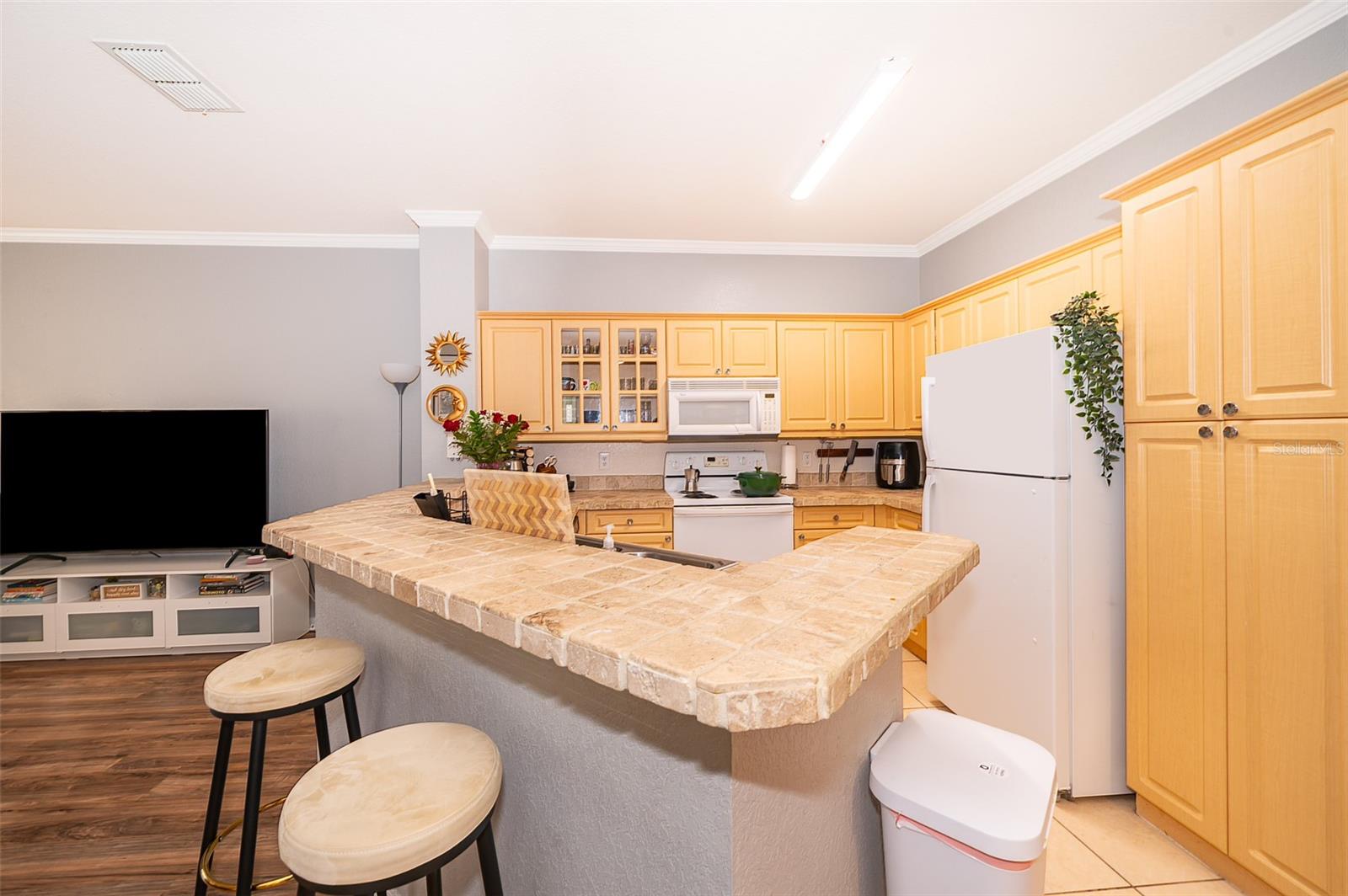 Image 9 of 20 For 3707 Conroy Road 1715