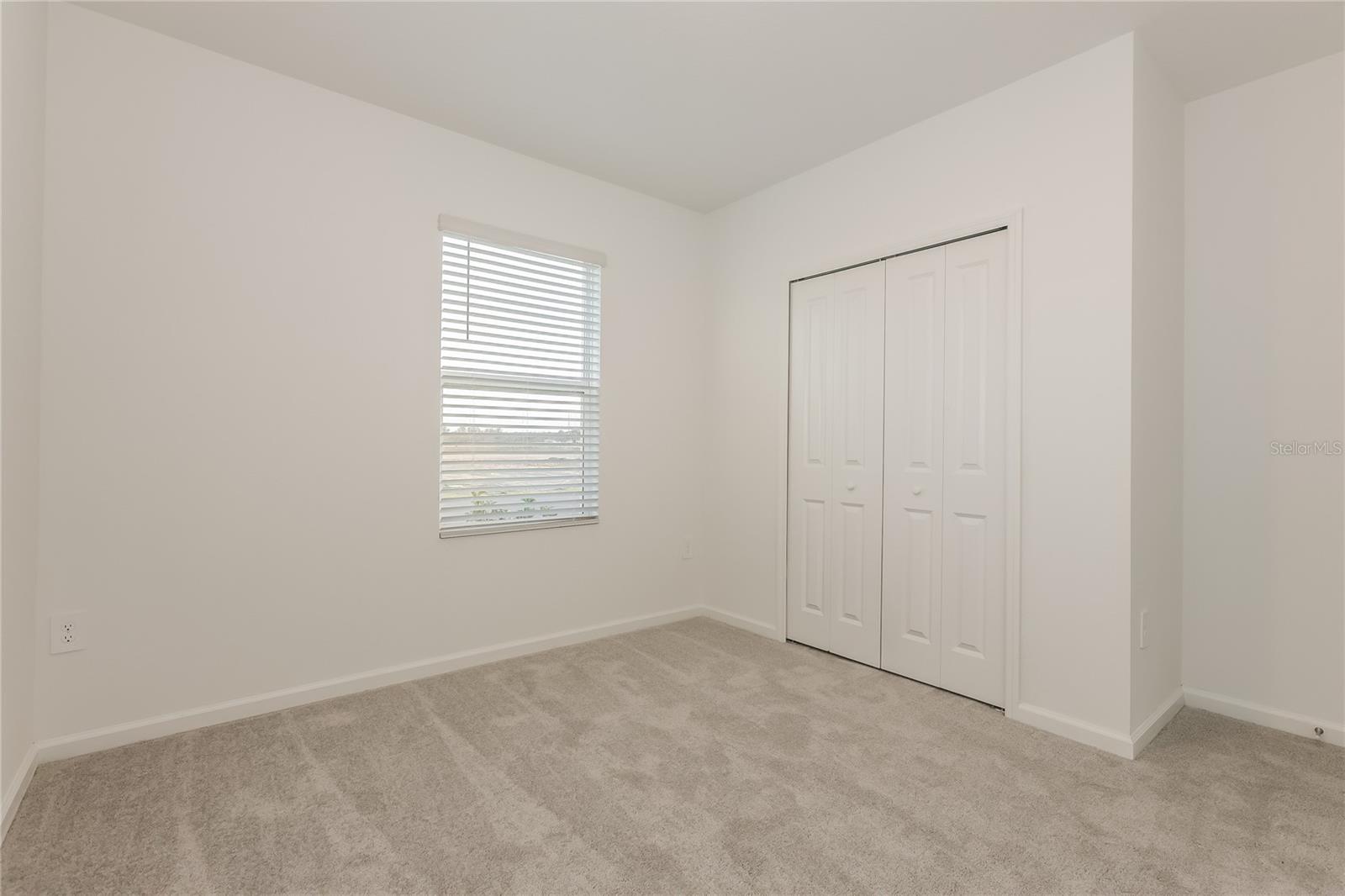 Image 13 of 22 For 323 Artemis Street