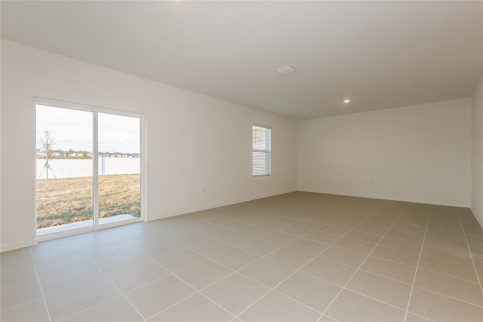 Image 3 of 22 For 323 Artemis Street