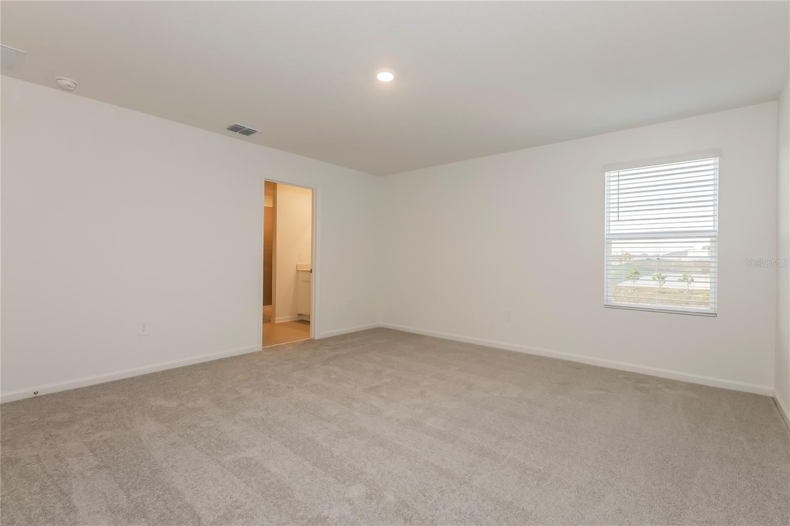 Image 9 of 22 For 323 Artemis Street