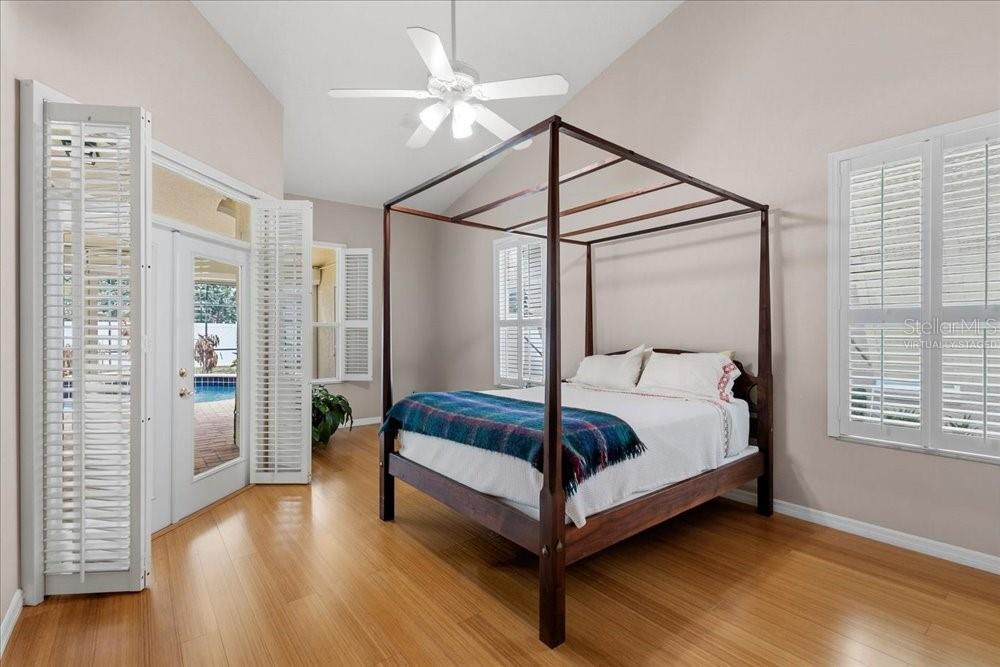 Image 35 of 76 For 817 Kingsbridge Drive