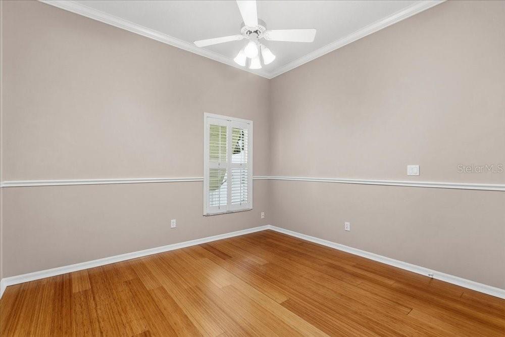 Image 48 of 76 For 817 Kingsbridge Drive