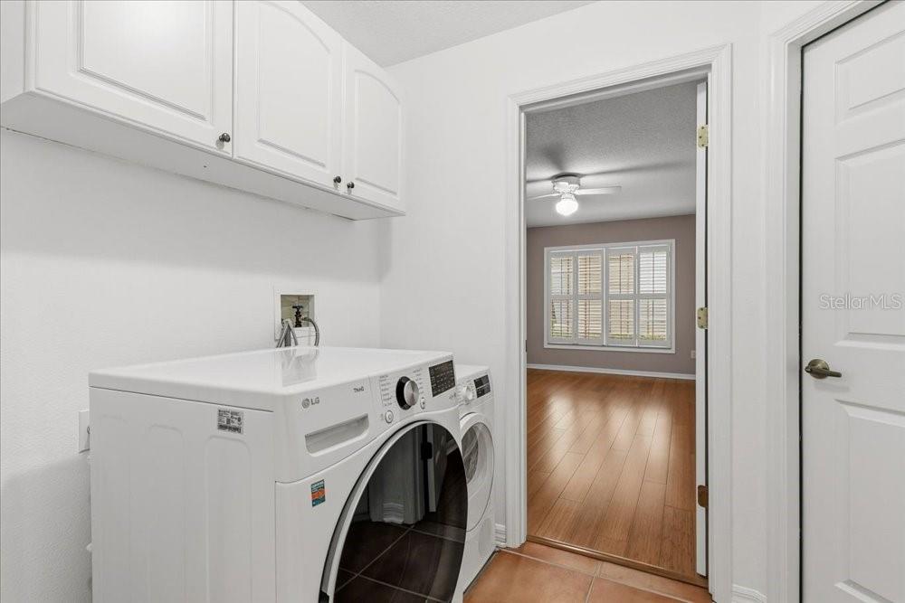 Image 49 of 76 For 817 Kingsbridge Drive