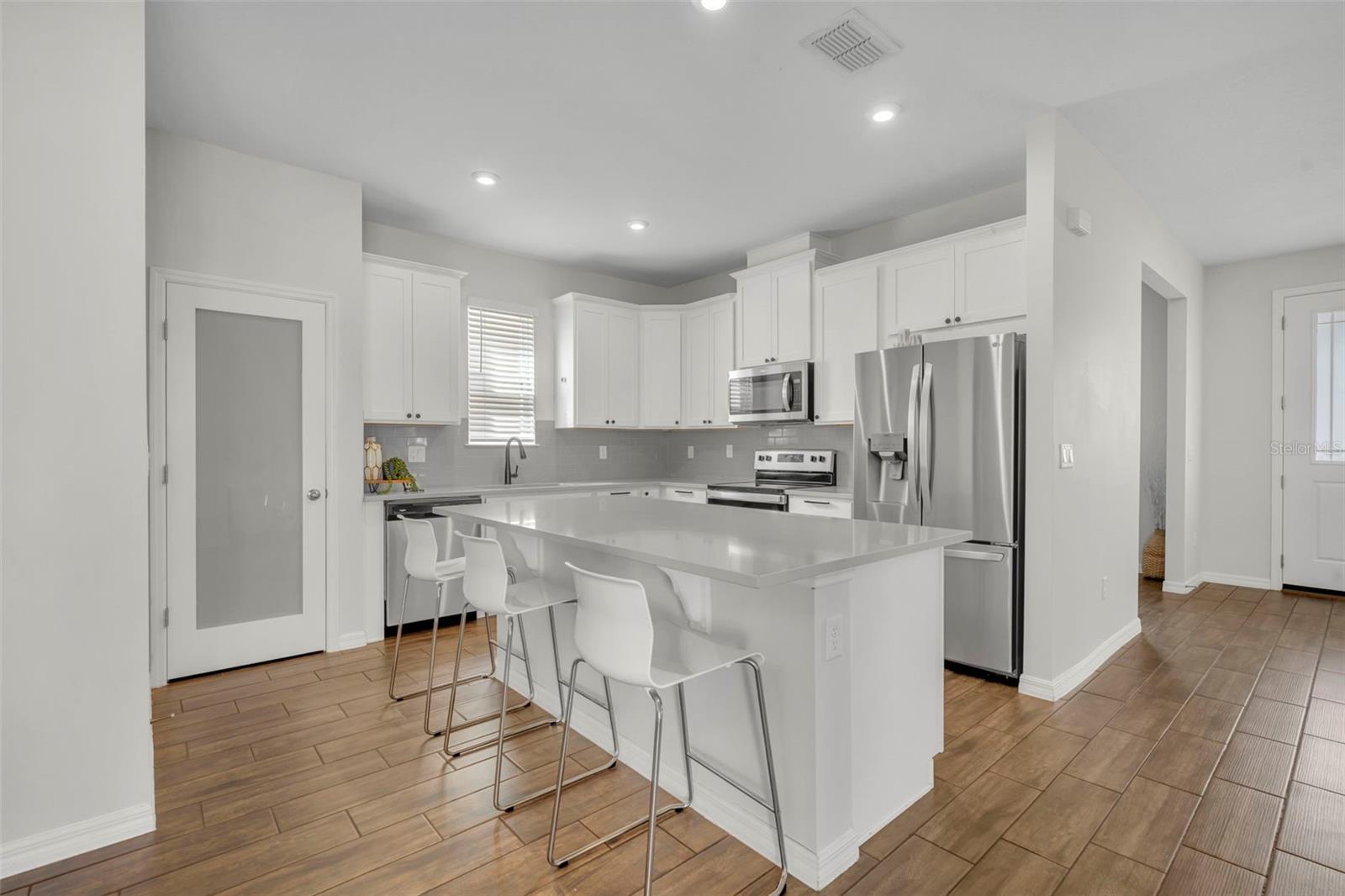 Image 12 of 50 For 11844 Founders Street