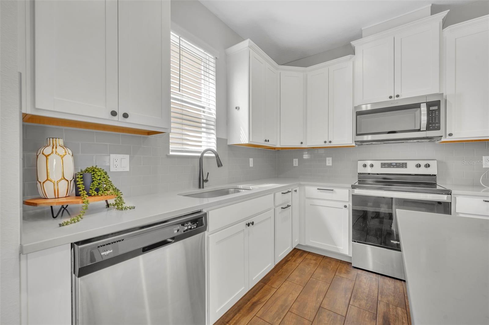 Image 19 of 50 For 11844 Founders Street