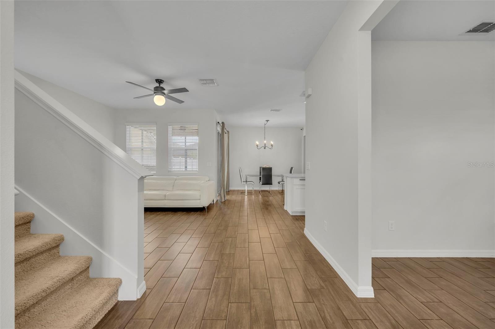 Image 3 of 50 For 11844 Founders Street