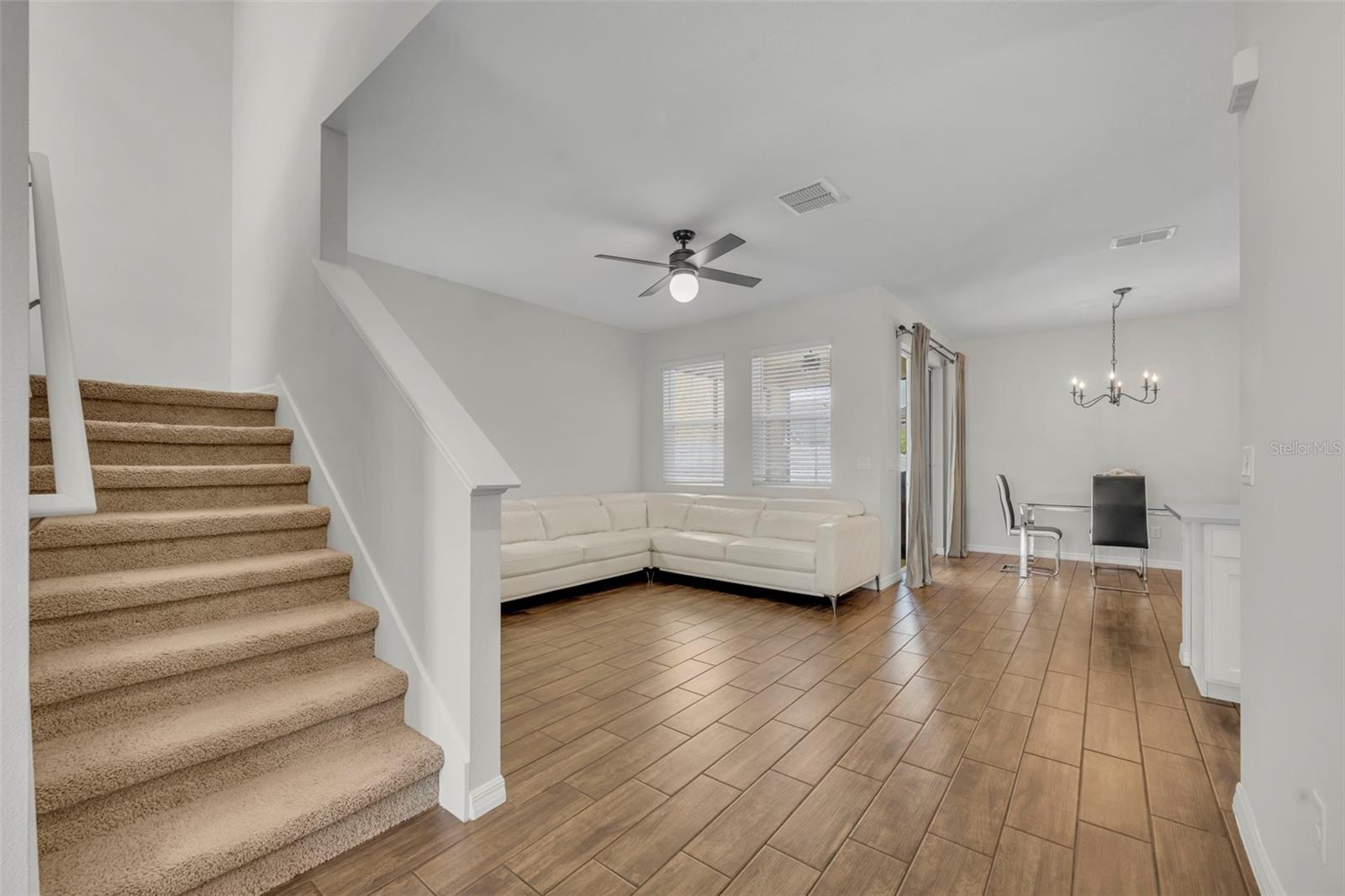 Image 4 of 50 For 11844 Founders Street