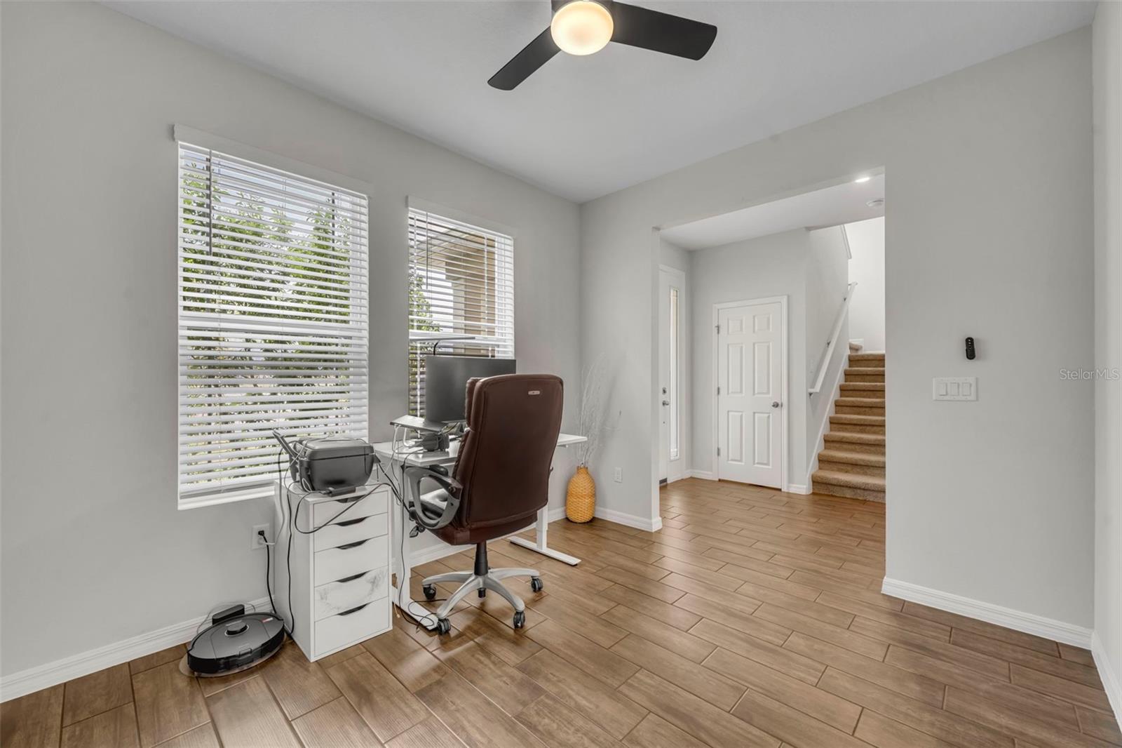 Image 6 of 50 For 11844 Founders Street