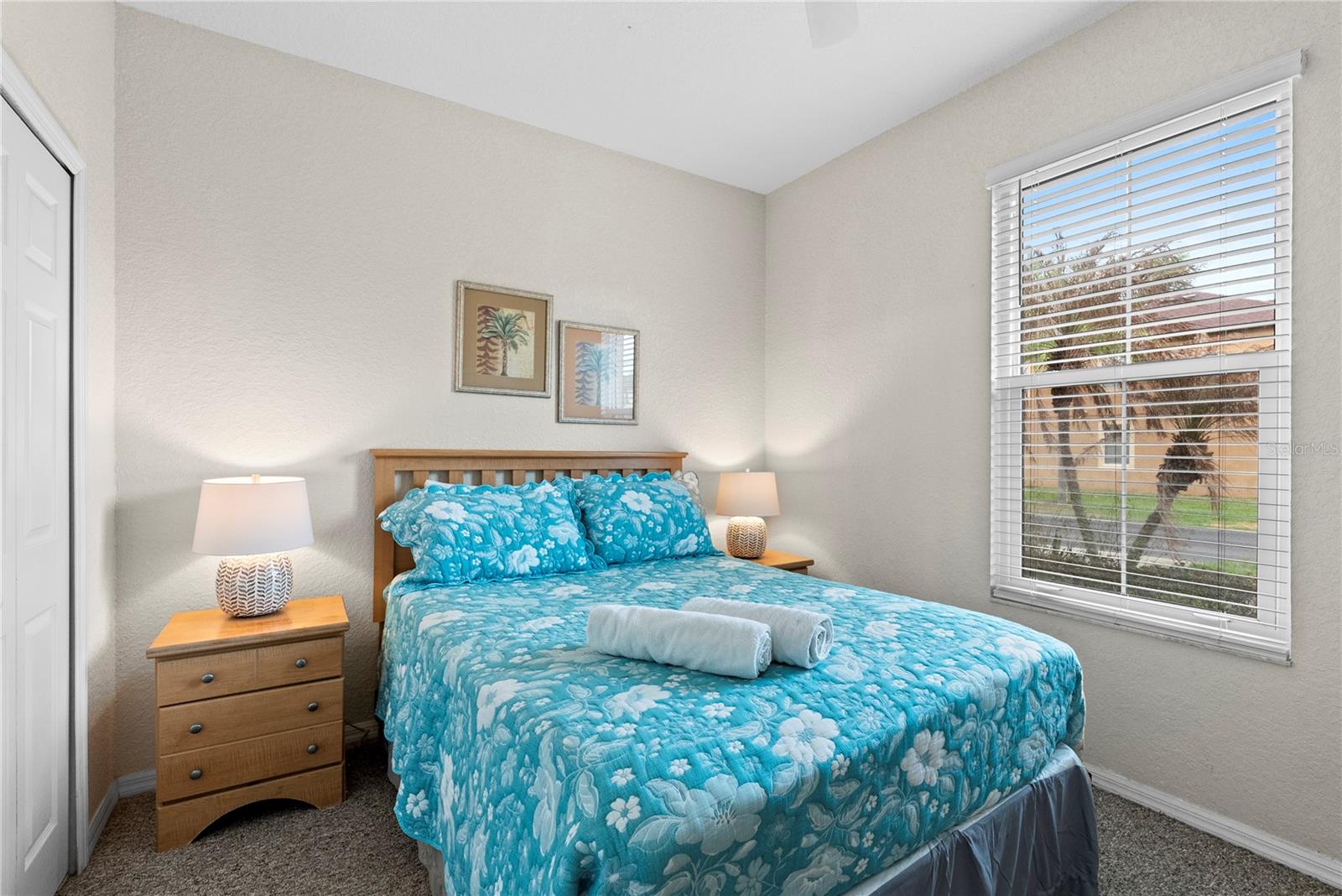 Image 14 of 40 For 417 La Mirage Street