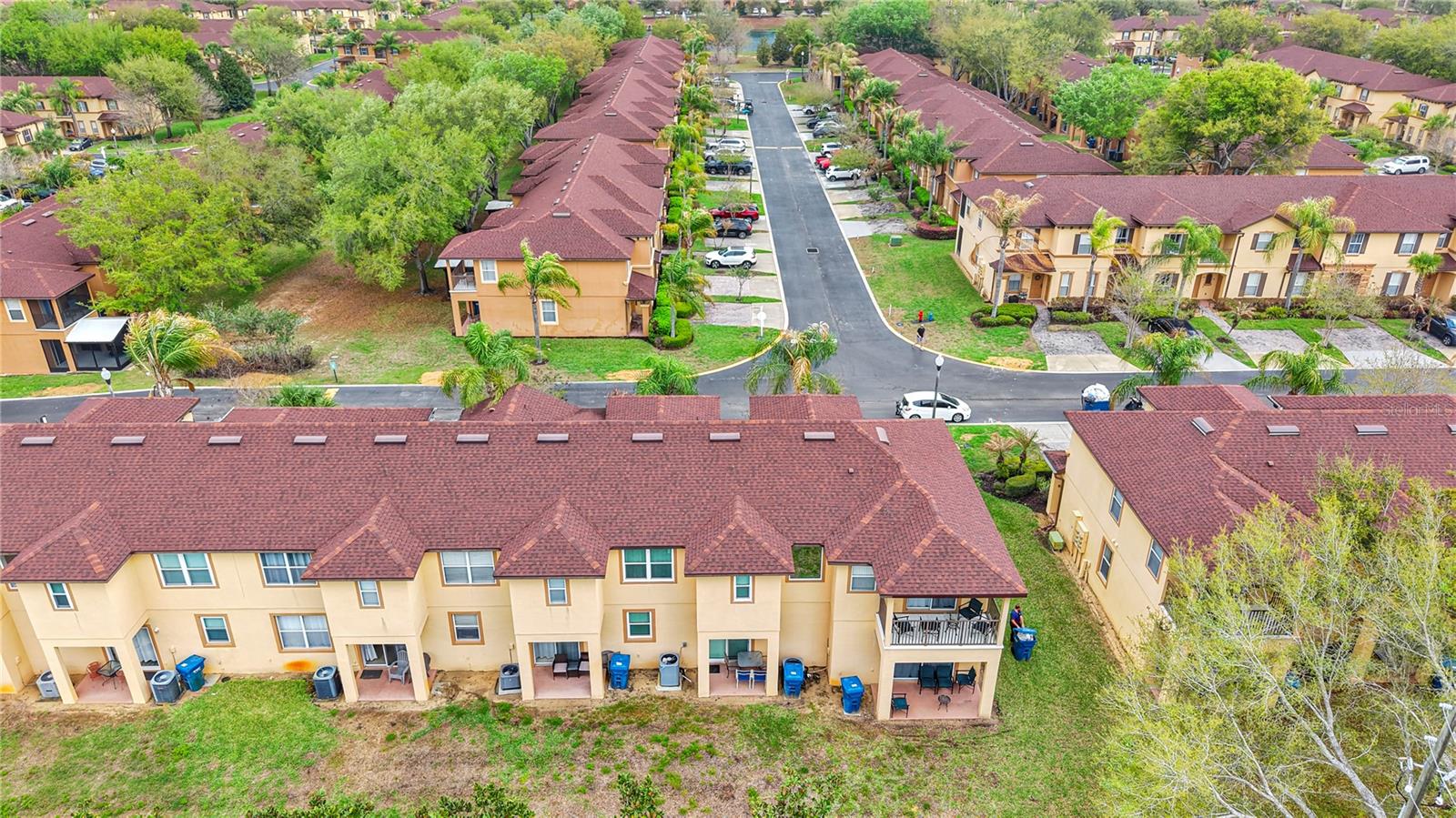 Image 34 of 40 For 417 La Mirage Street