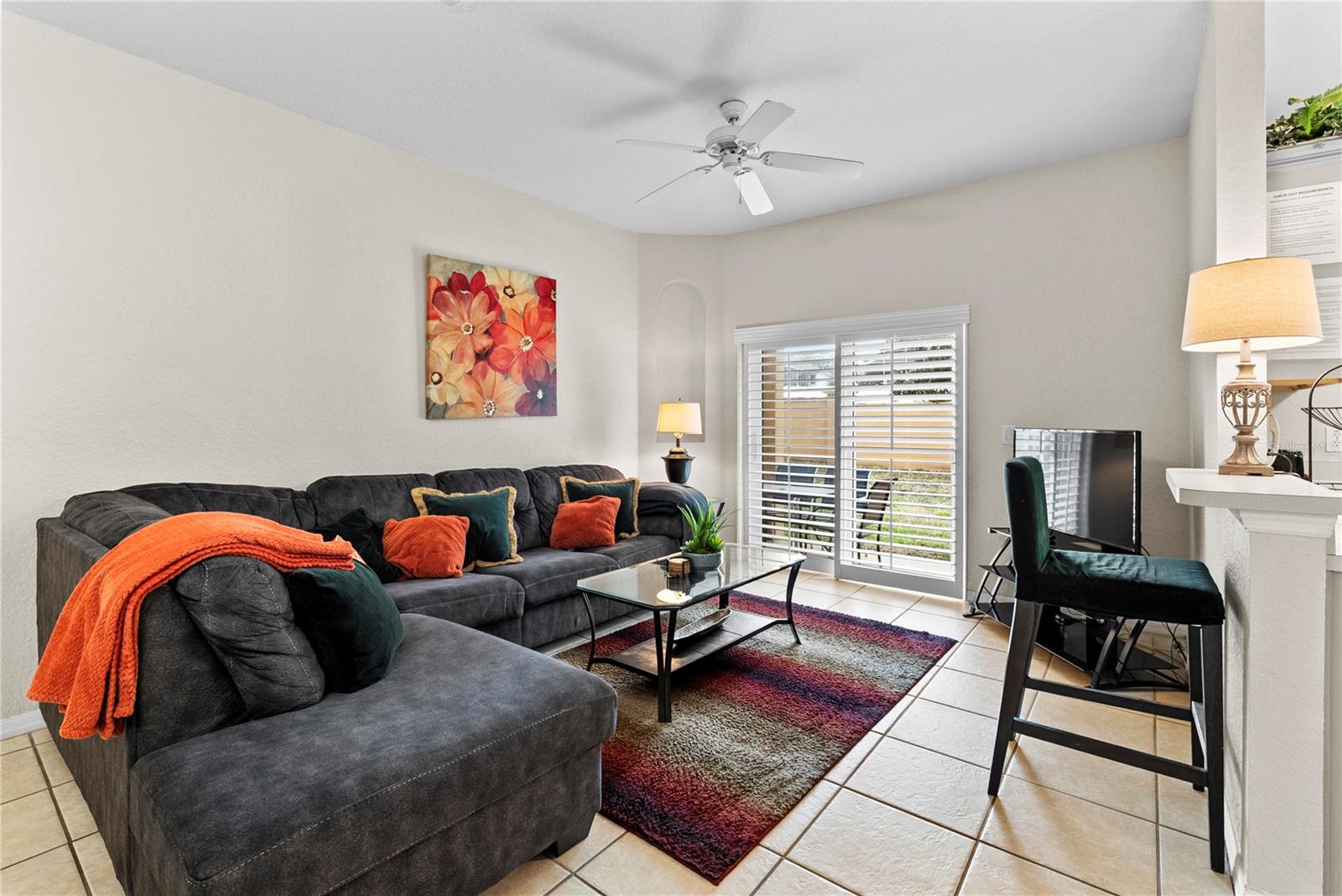 Image 6 of 40 For 417 La Mirage Street