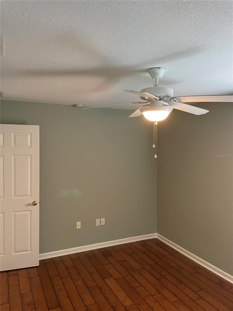 Image 22 of 31 For 319 Niblick Circle