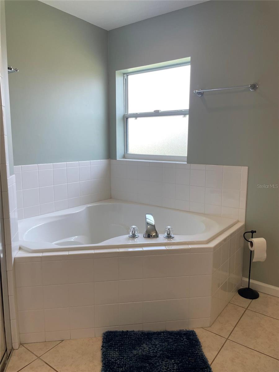 Image 9 of 31 For 319 Niblick Circle