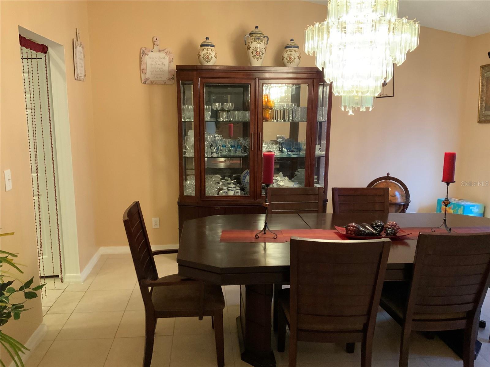 Image 13 of 44 For 1112 Juniper Hammock Court