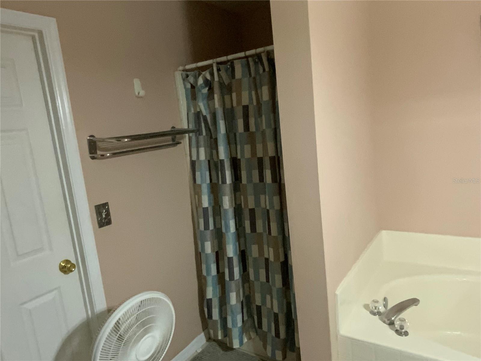 Image 21 of 44 For 1112 Juniper Hammock Court