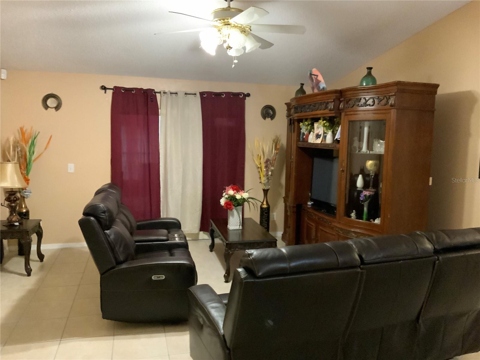 Image 33 of 44 For 1112 Juniper Hammock Court