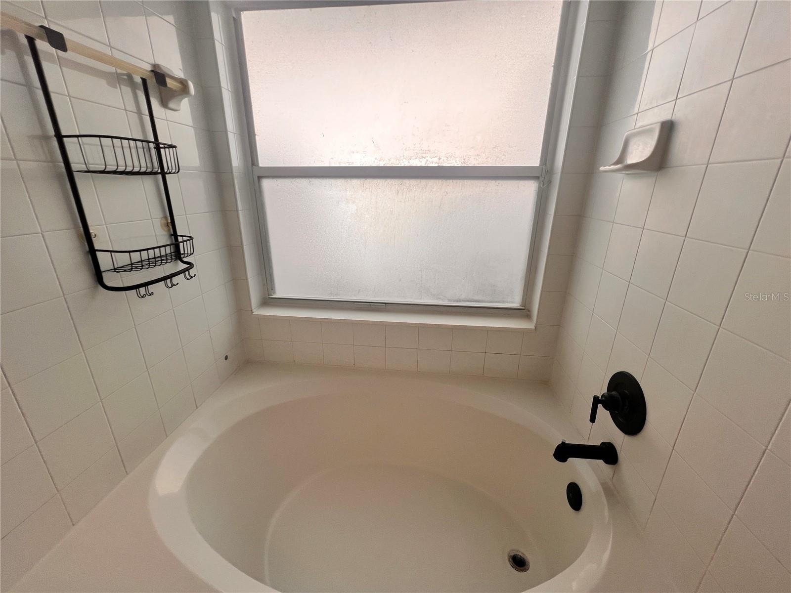 Image 21 of 25 For 3930 Lakeside Reserve Lane