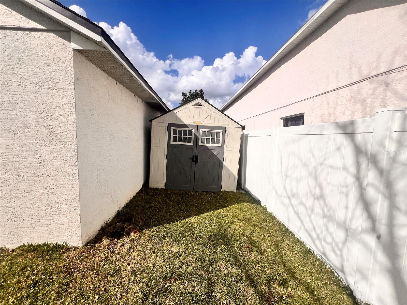 Image 24 of 25 For 3930 Lakeside Reserve Lane