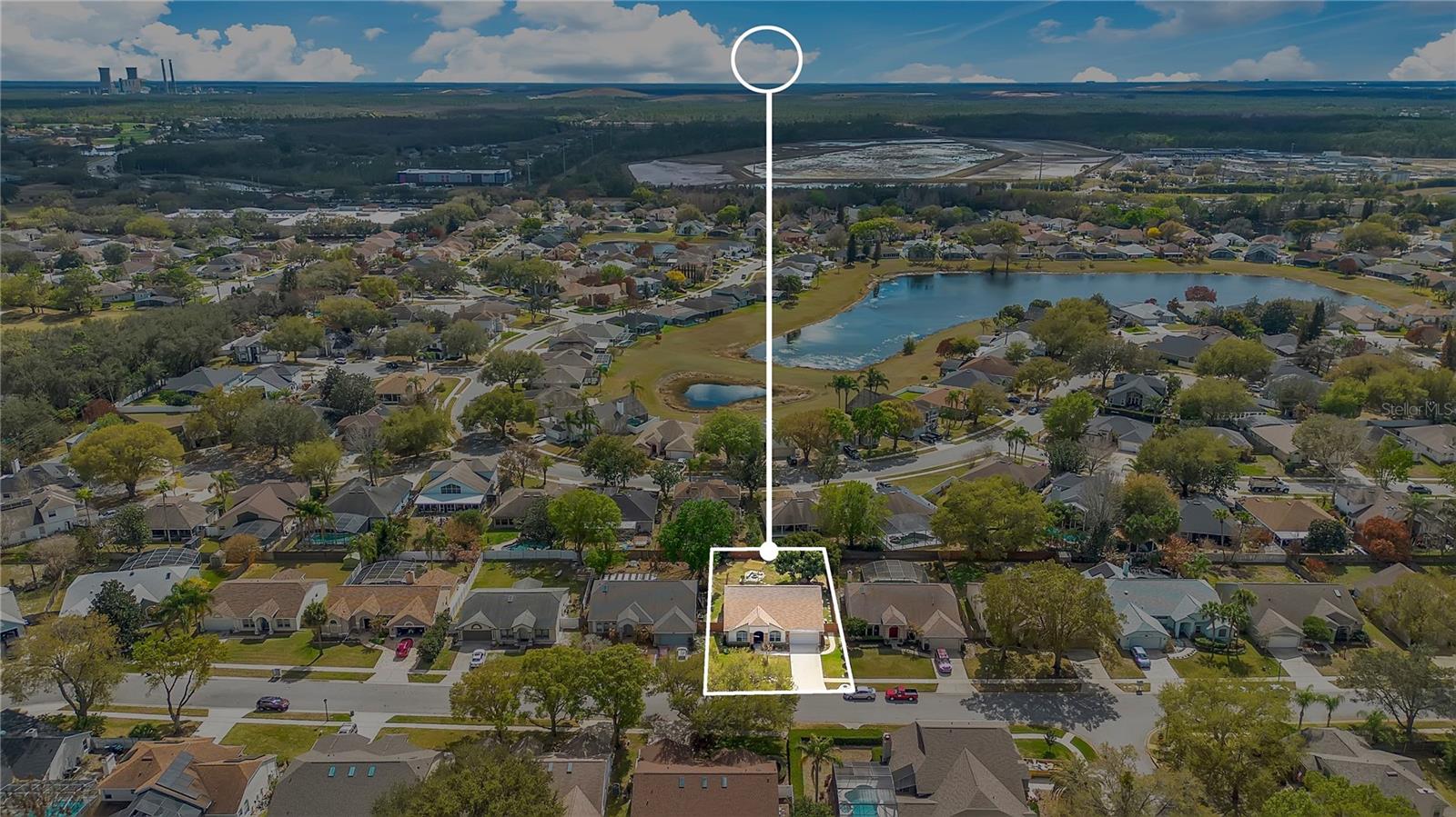 Image 26 of 41 For 12748 Forestedge Circle