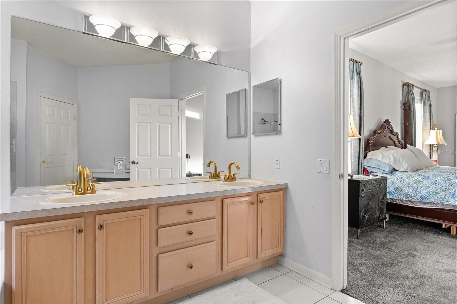 Image 25 of 35 For 223 Blue Creek Drive