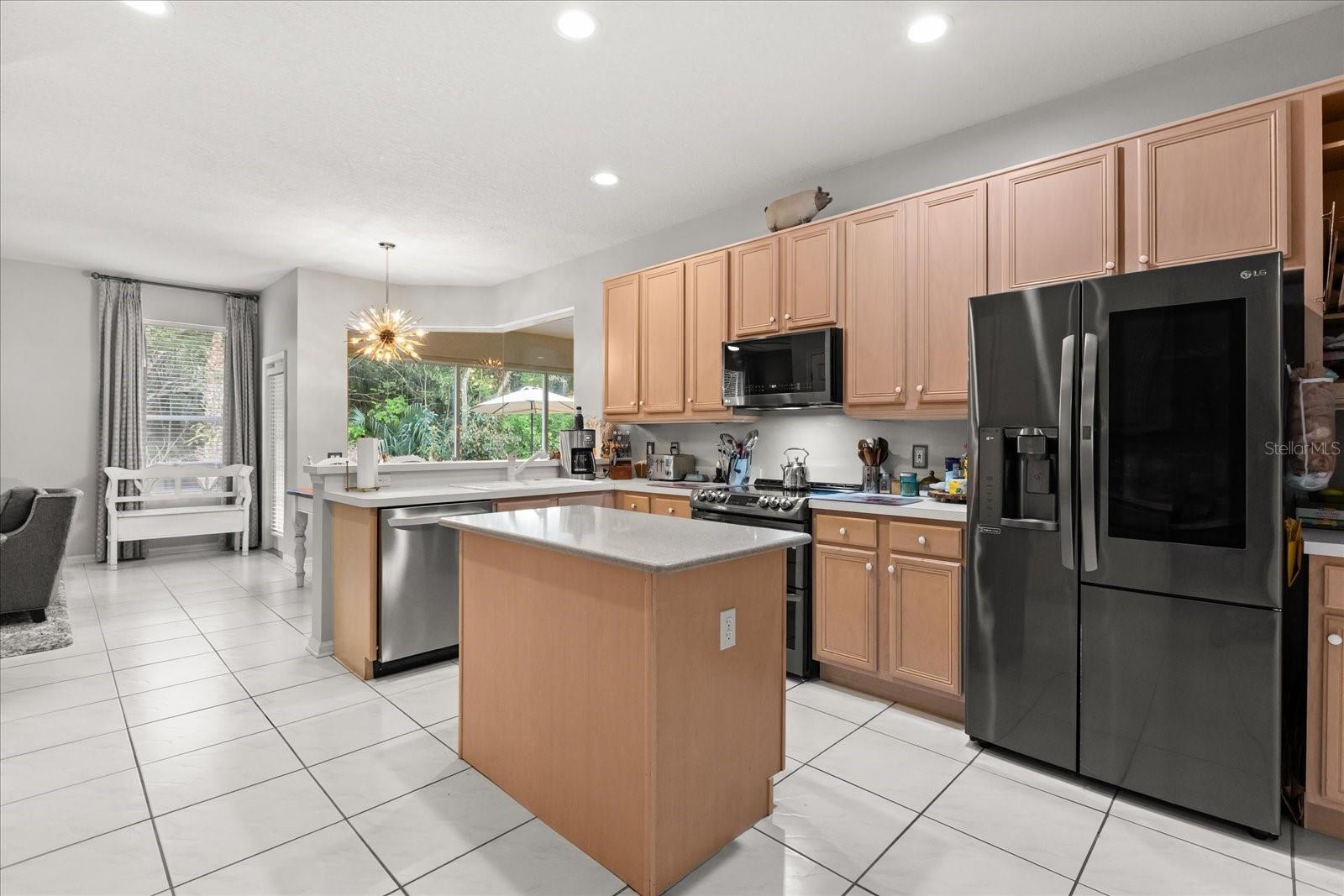 Image 5 of 35 For 223 Blue Creek Drive