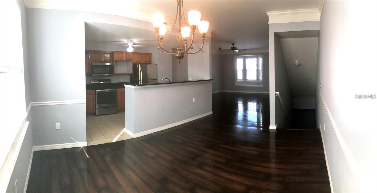 Image 9 of 43 For 6673 Time Square Avenue 103