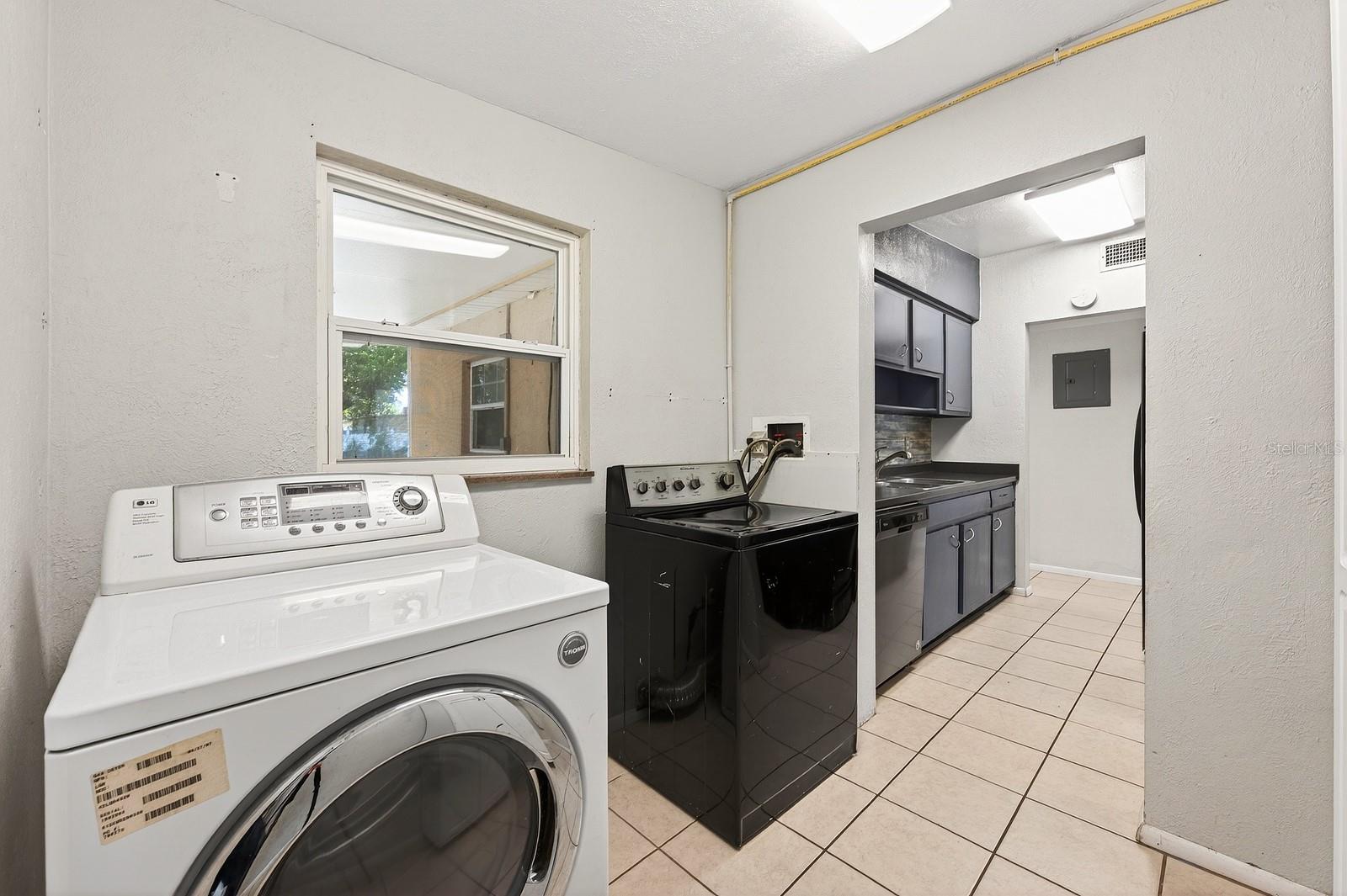 Image 15 of 24 For 3112 Kathleen Drive