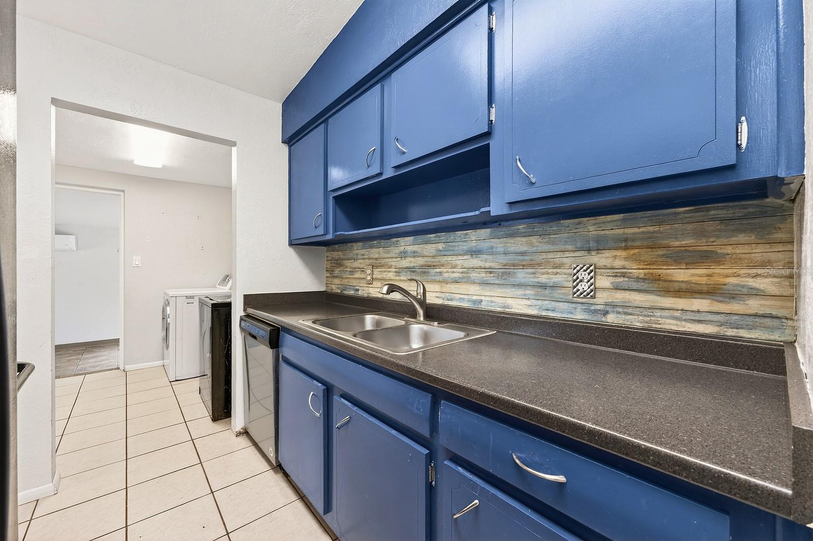 Image 8 of 24 For 3112 Kathleen Drive