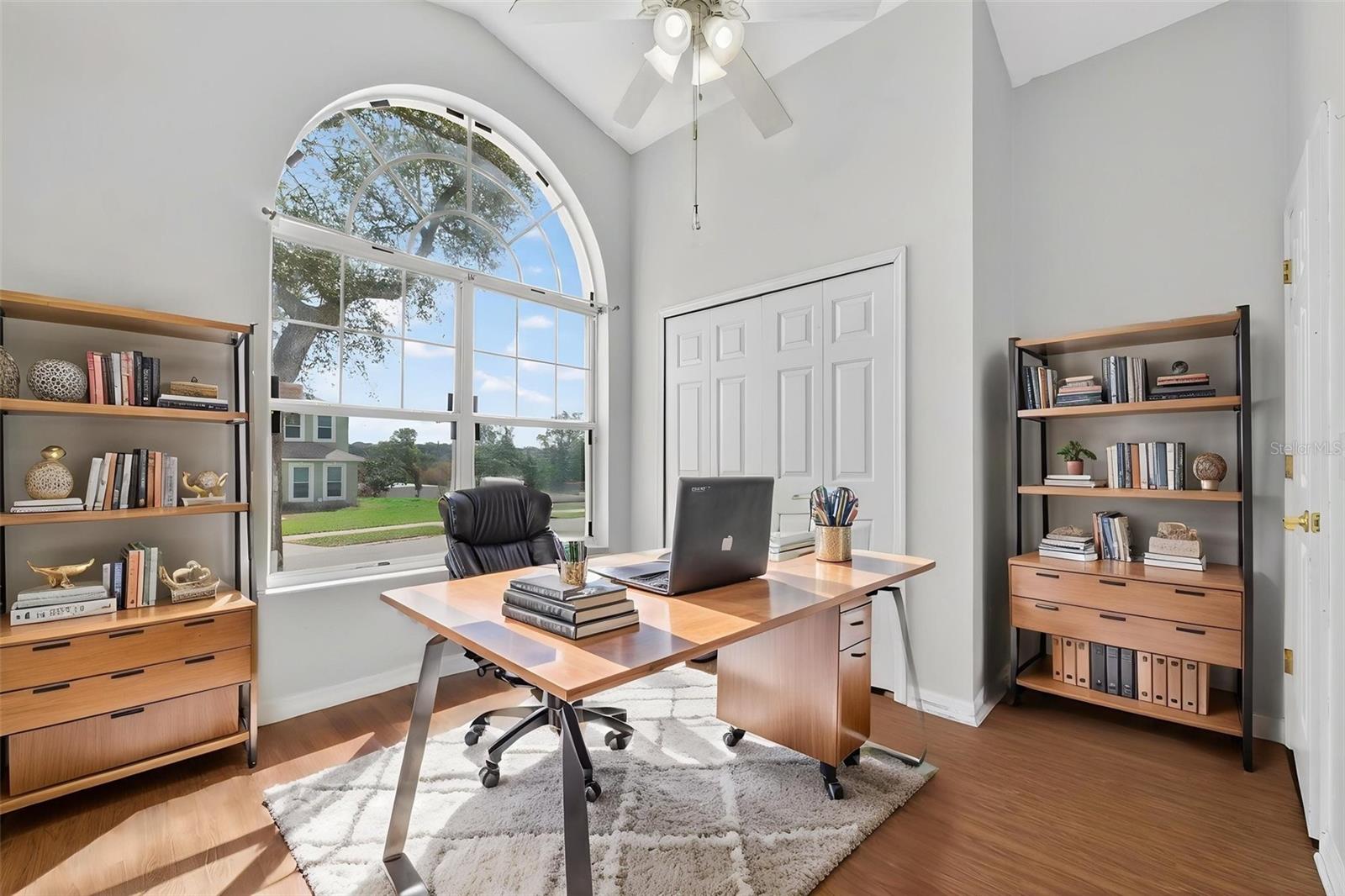 Image 12 of 58 For 801 High Pointe Circle