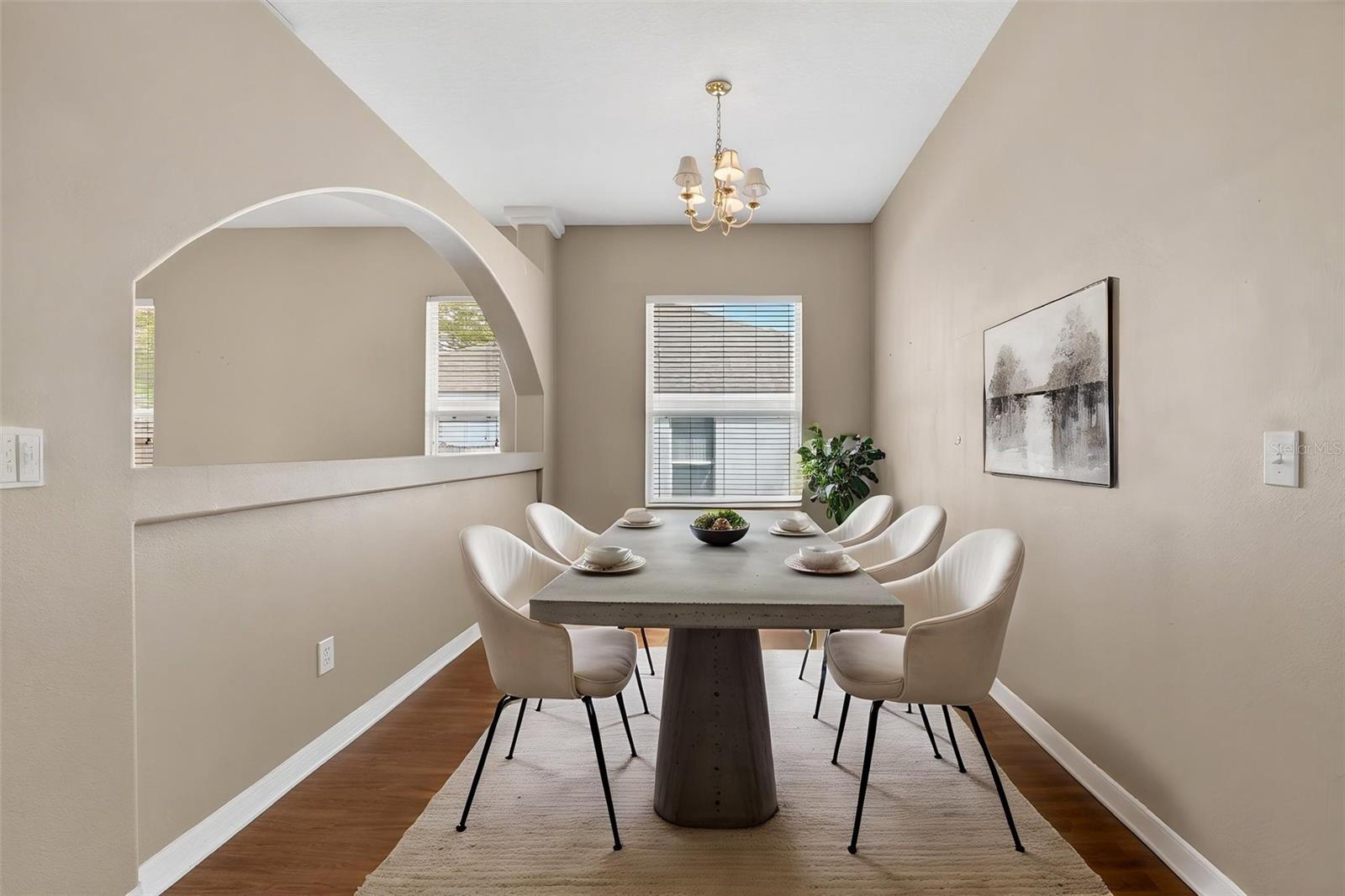 Image 14 of 58 For 801 High Pointe Circle