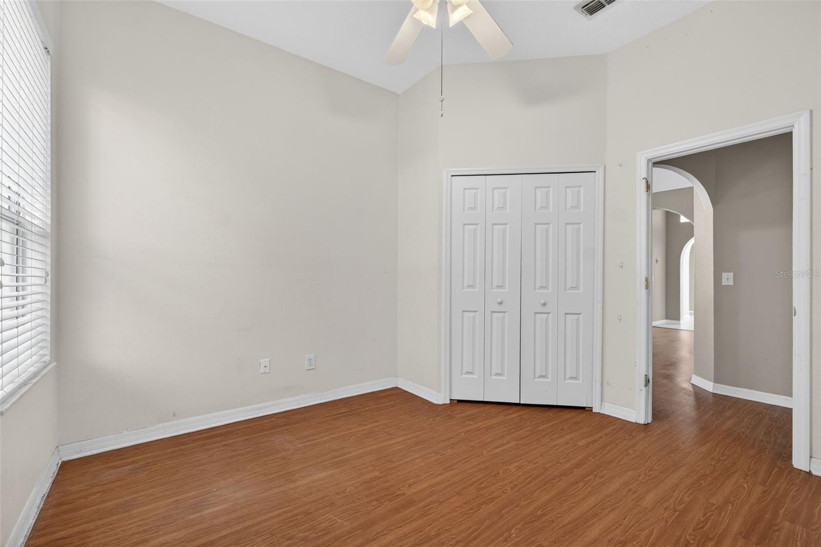 Image 28 of 58 For 801 High Pointe Circle