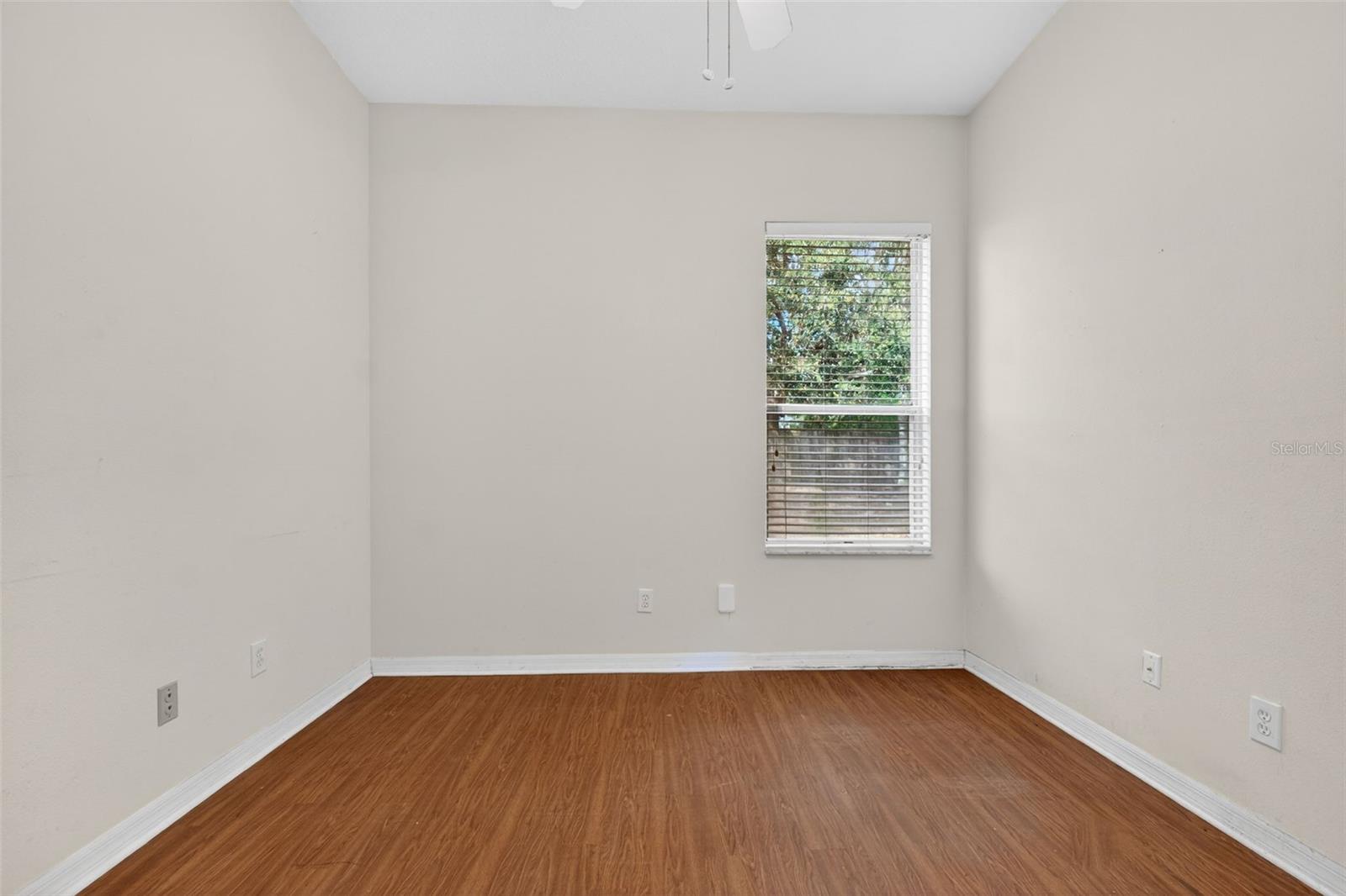 Image 29 of 58 For 801 High Pointe Circle