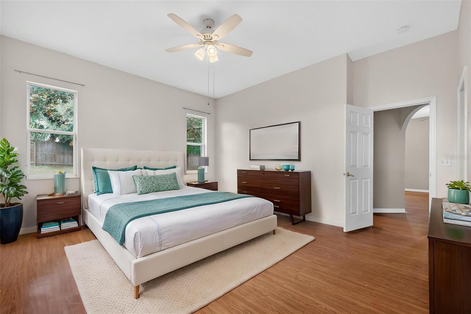 Image 34 of 58 For 801 High Pointe Circle