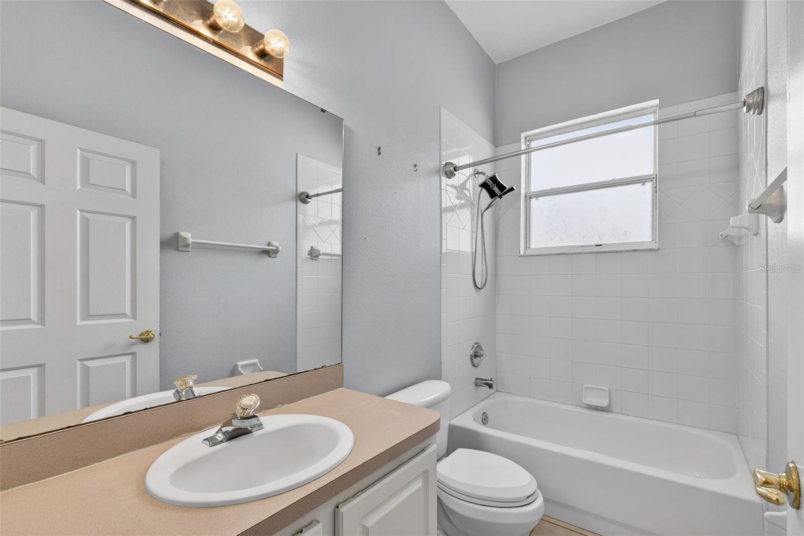 Image 43 of 58 For 801 High Pointe Circle