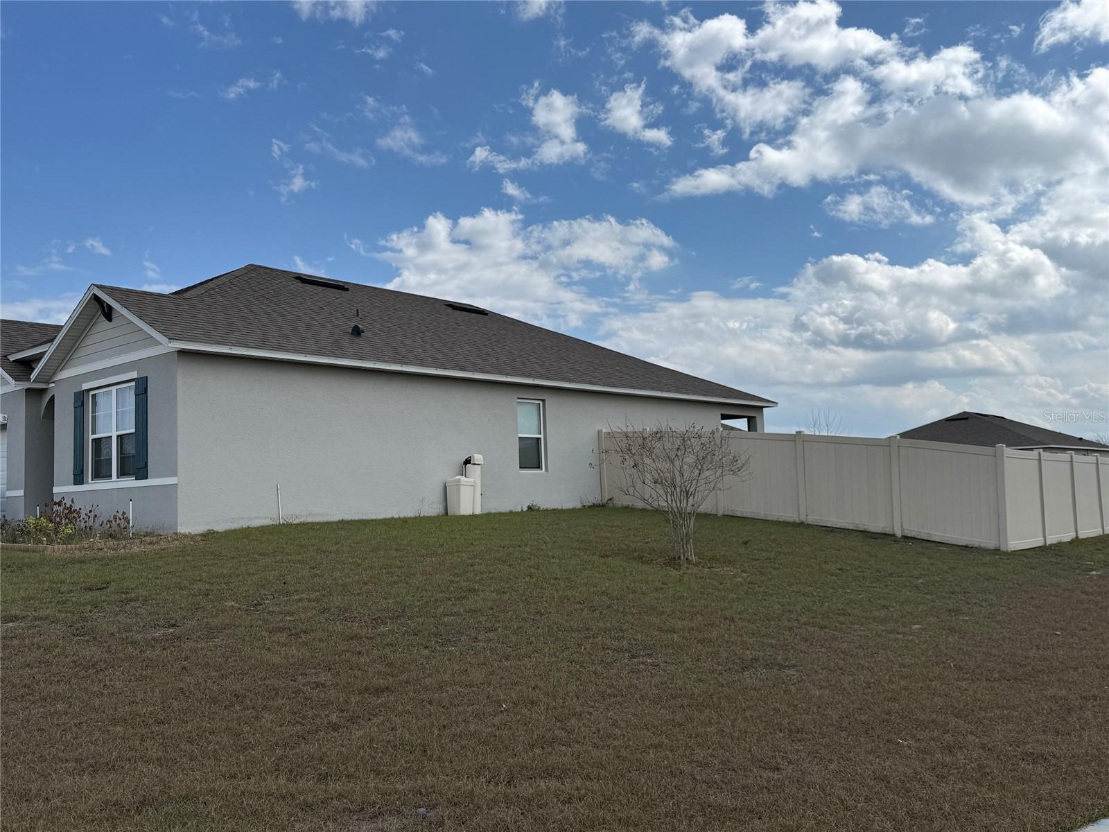 Image 3 of 11 For 530 Auburn Grove Terrace