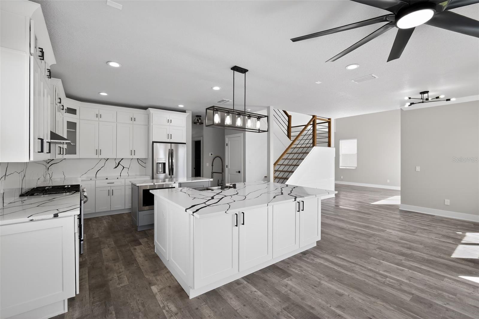 Image 15 of 34 For 20054 Nob Oak Avenue