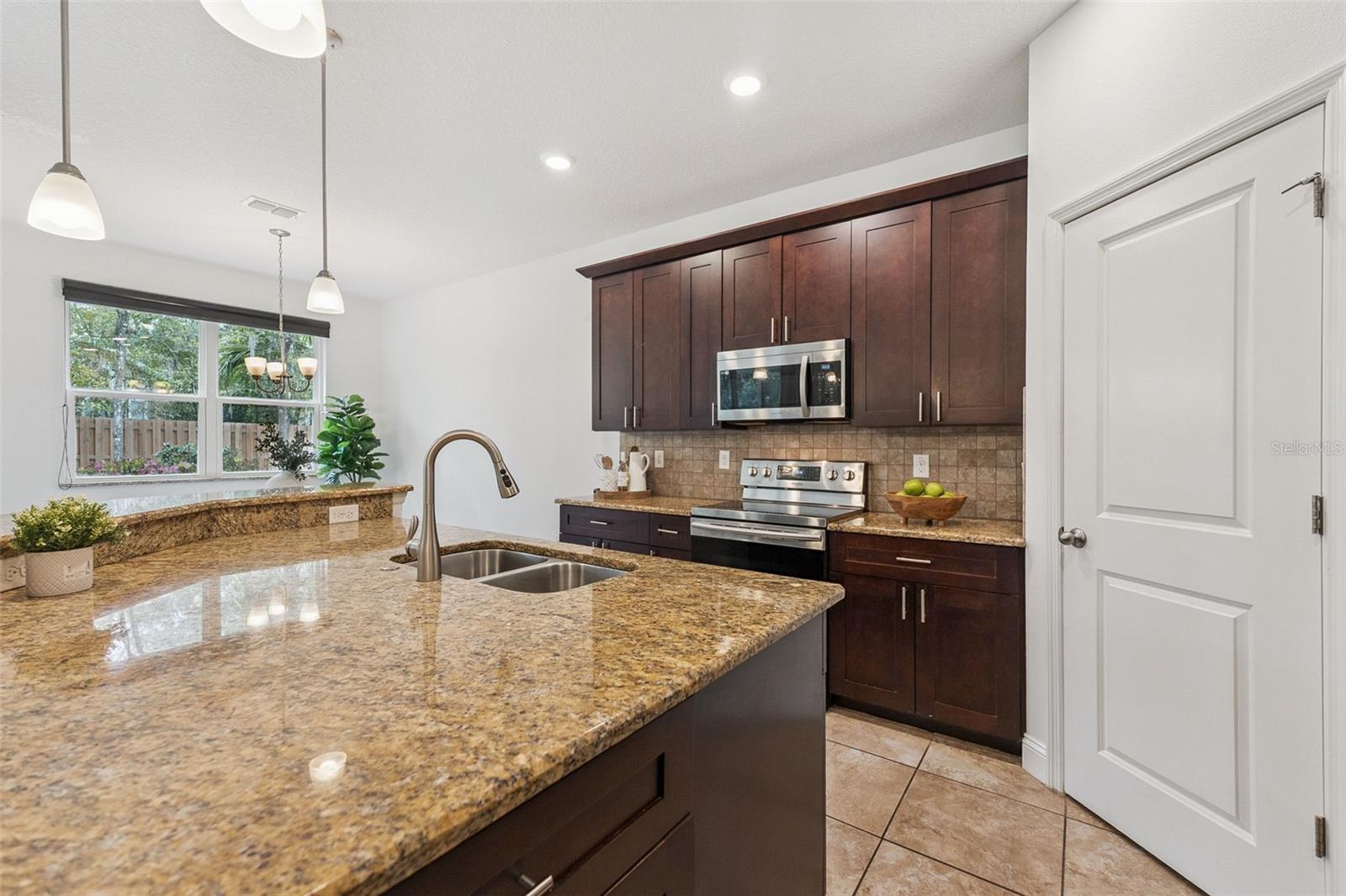 Image 17 of 50 For 1717 17th Lane