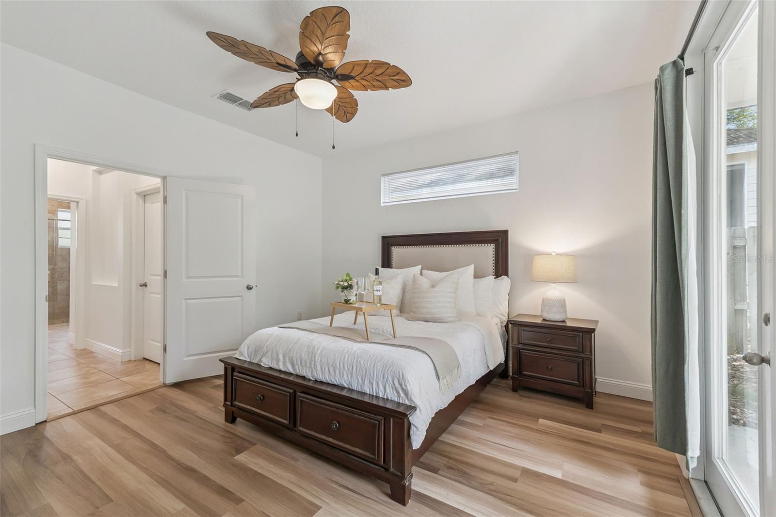 Image 23 of 50 For 1717 17th Lane