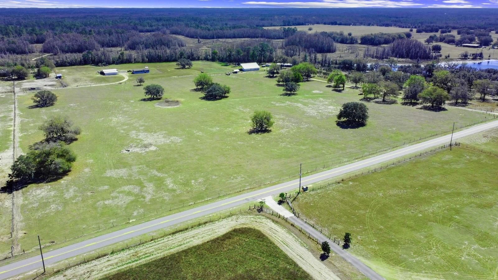 Image 13 of 49 For Bay Lake Road