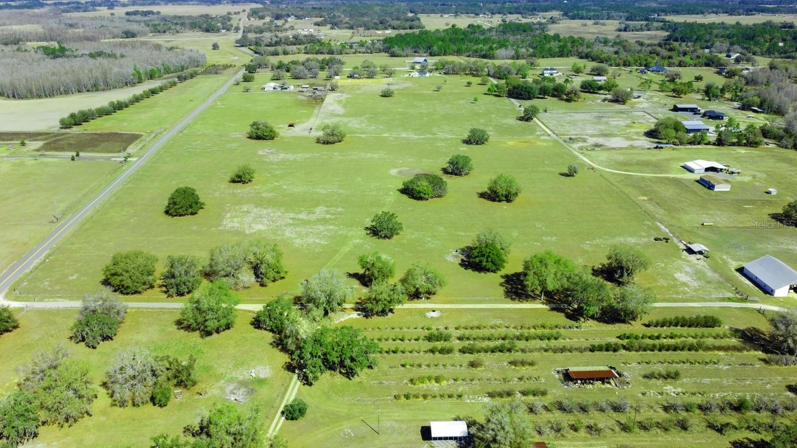 Image 14 of 49 For Bay Lake Road