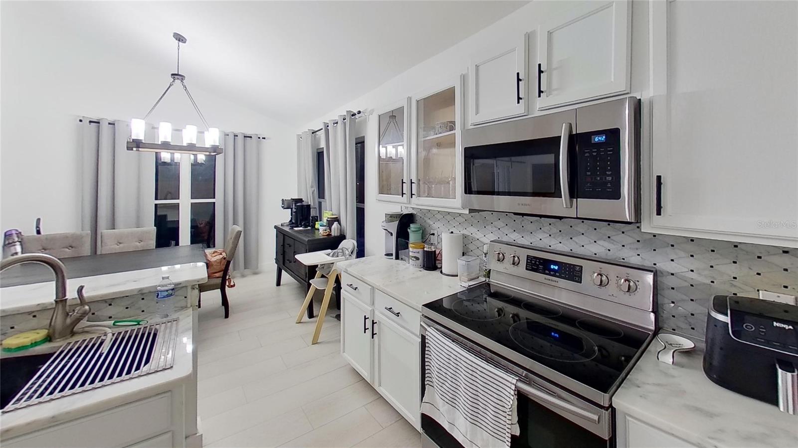 Image 10 of 22 For 107 Sandpebble Place