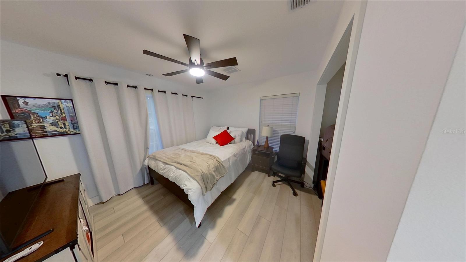 Image 21 of 22 For 107 Sandpebble Place