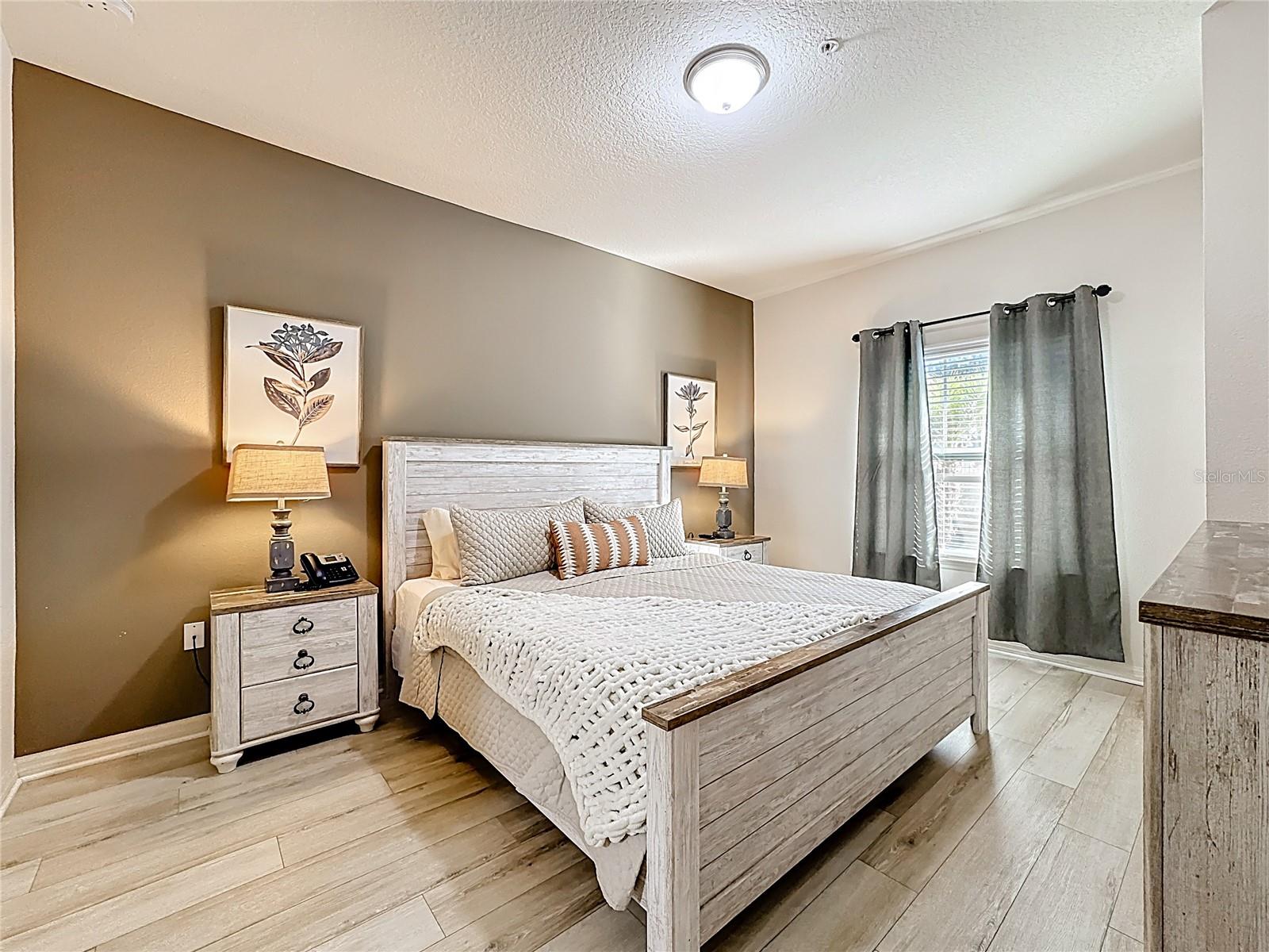 Image 21 of 37 For 8986 Shine Drive