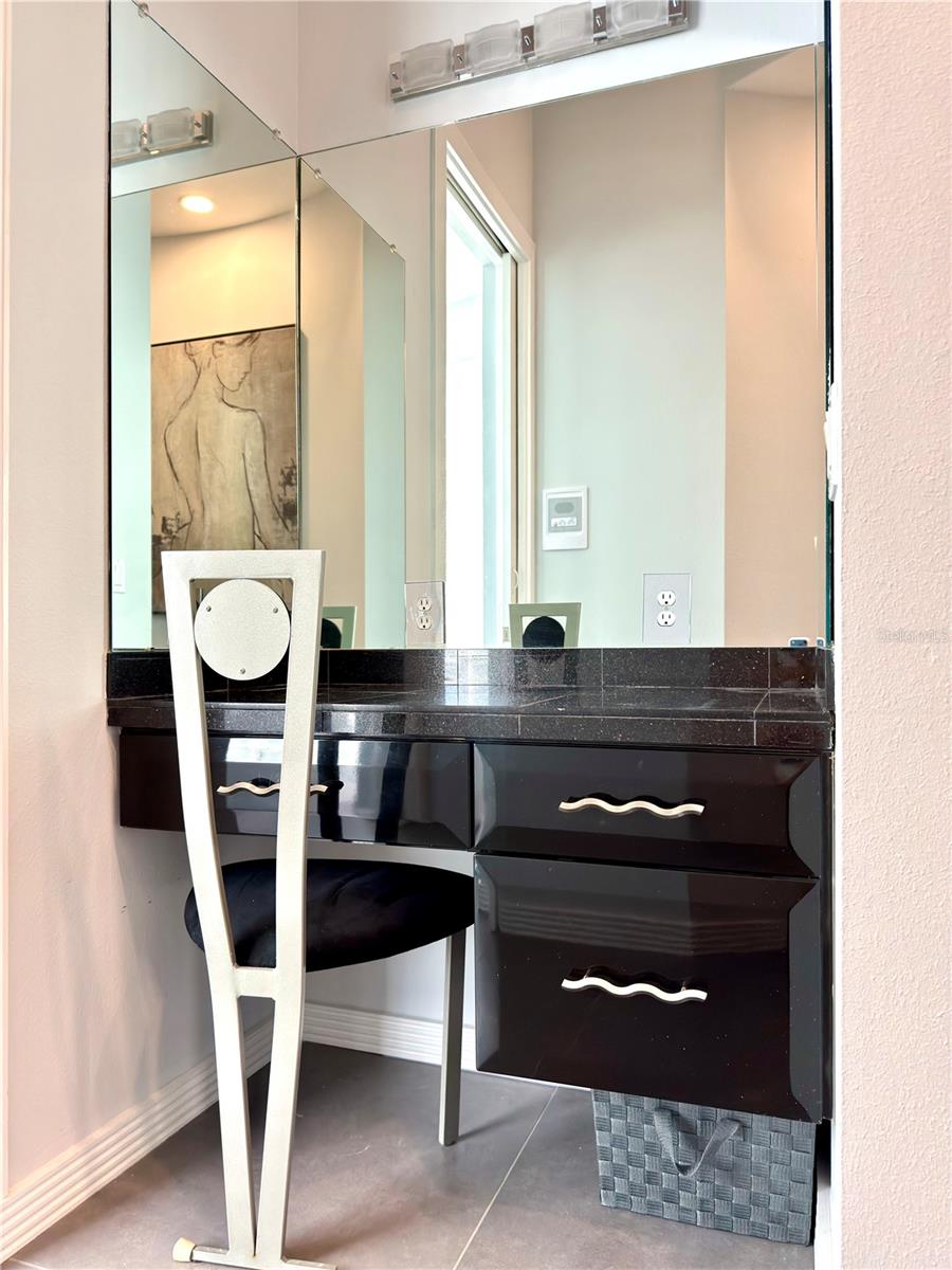 Image 15 of 73 For 6049 Lady Bet Drive