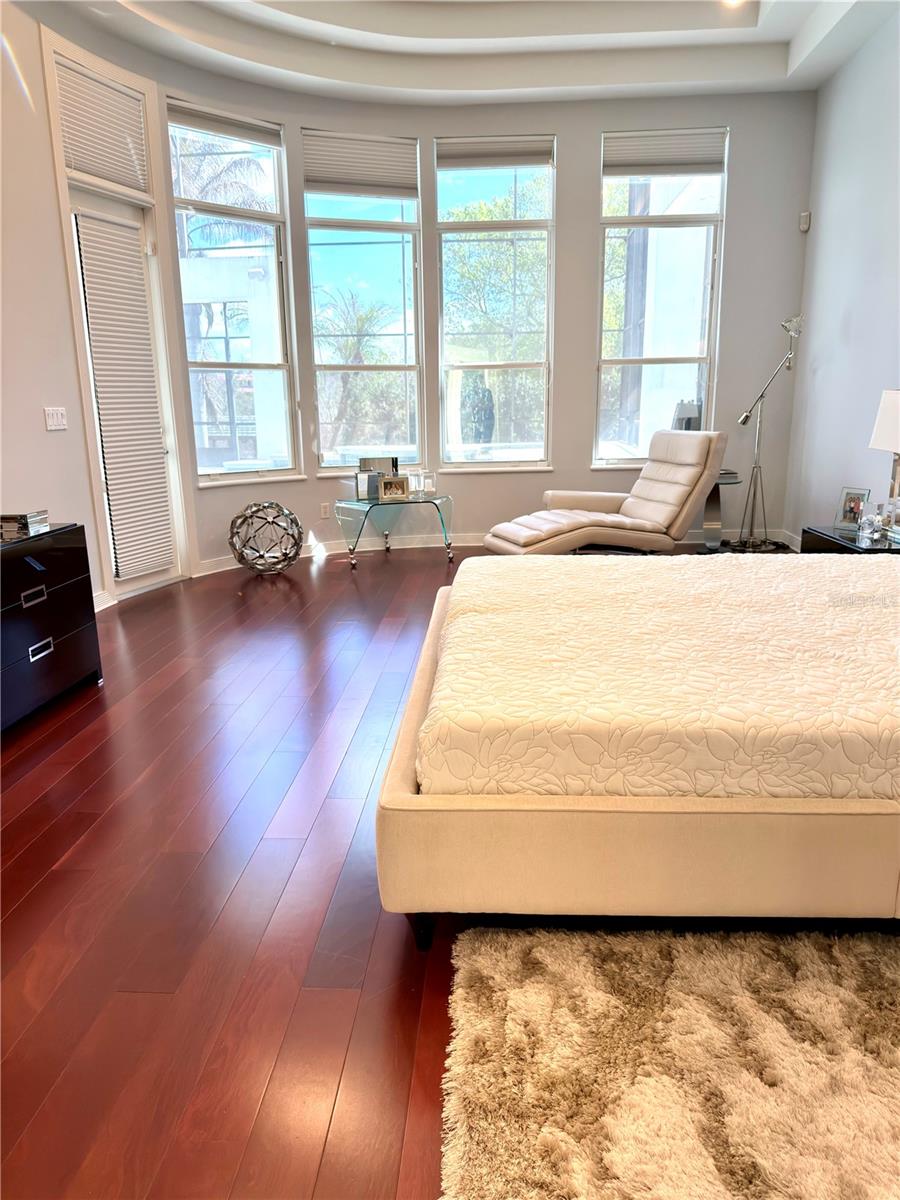 Image 22 of 73 For 6049 Lady Bet Drive