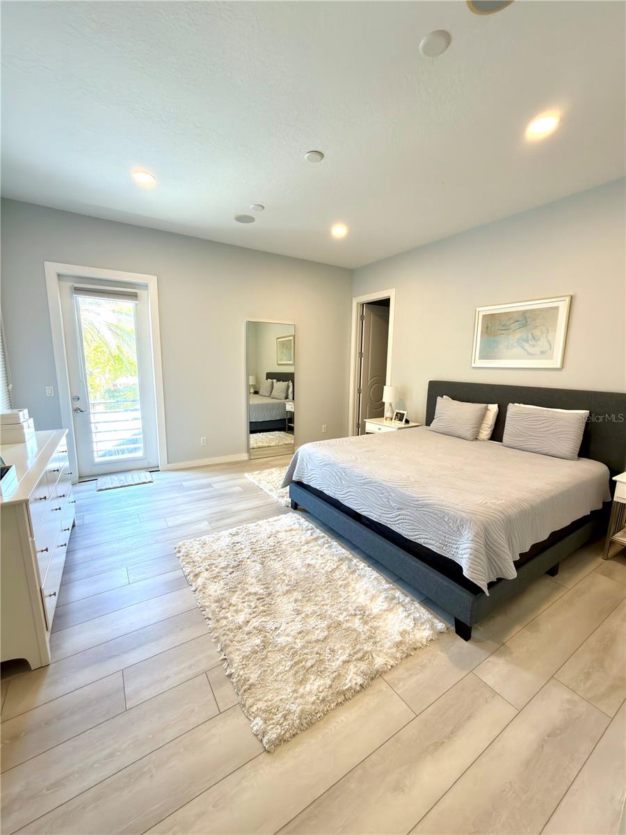 Image 52 of 73 For 6049 Lady Bet Drive