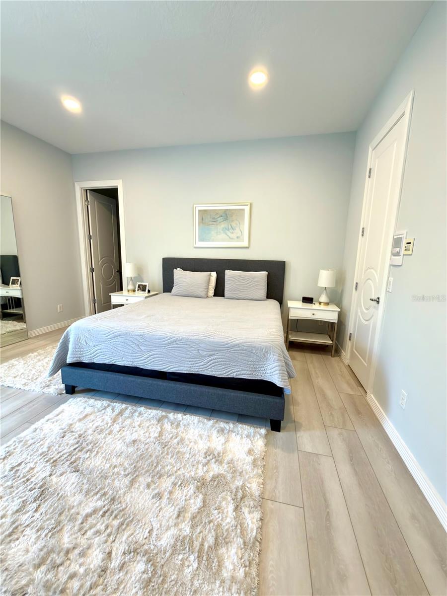 Image 53 of 73 For 6049 Lady Bet Drive