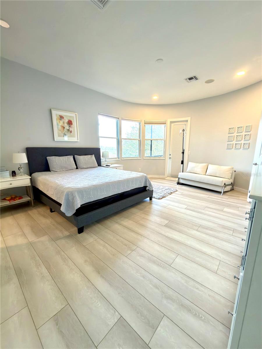 Image 60 of 73 For 6049 Lady Bet Drive