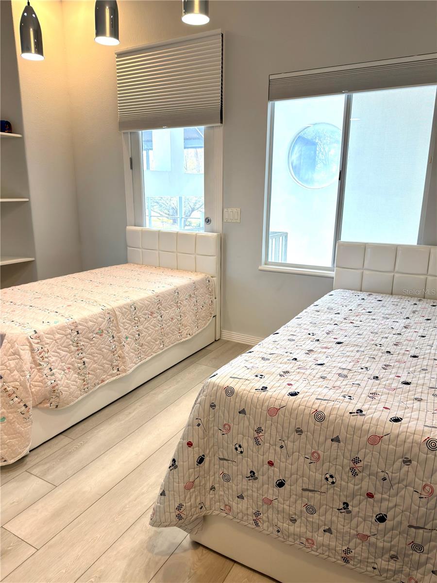 Image 61 of 73 For 6049 Lady Bet Drive